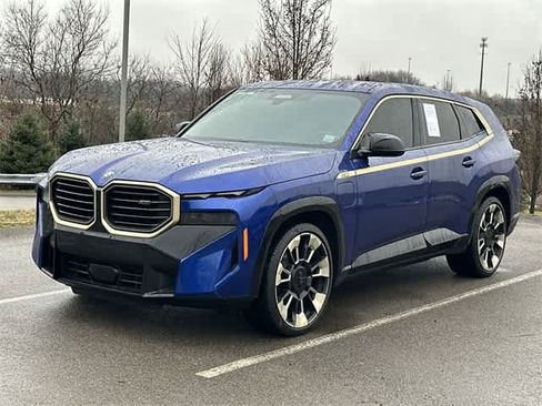 Used 2023 BMW XM image 1