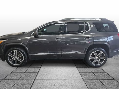 Used 2018 GMC Acadia Denali w/ Technology Package image 8