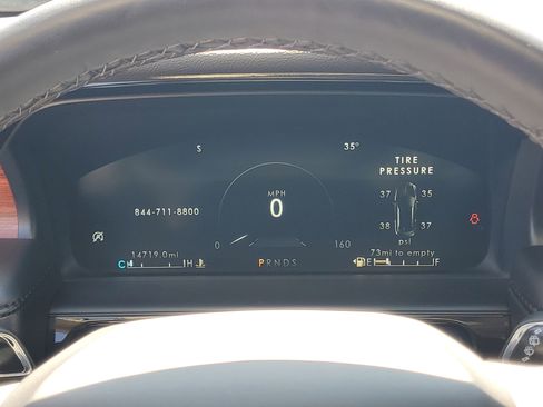 Certified 2023 Lincoln Nautilus Reserve image 15