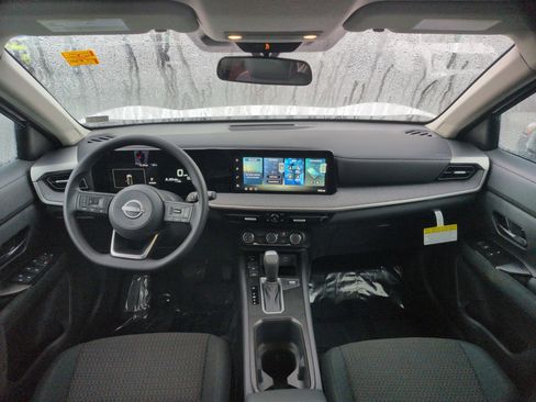 New 2026 Nissan Kicks S image 9