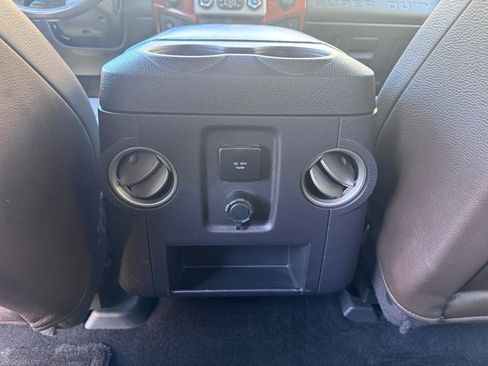 Used 2015 Ford F250 King Ranch image 17