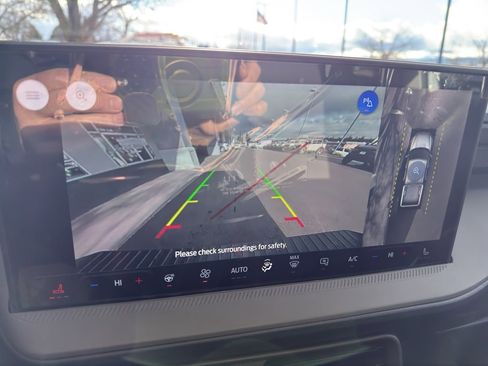 New 2026 Ford Maverick Lariat w/ Black Appearance Package image 32