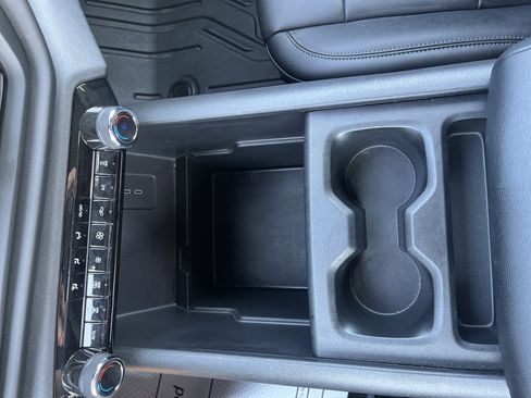 Used 2024 Chevrolet Silverado EV W/T image 31