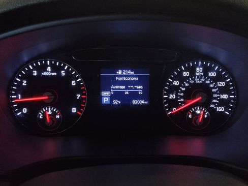 Used 2020 Kia Sorento FWD V6 image 22