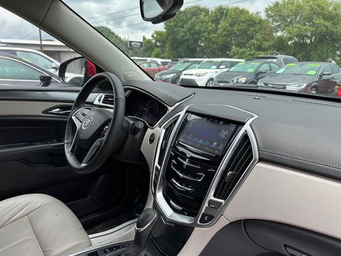 Used 2015 Cadillac SRX FWD image 8