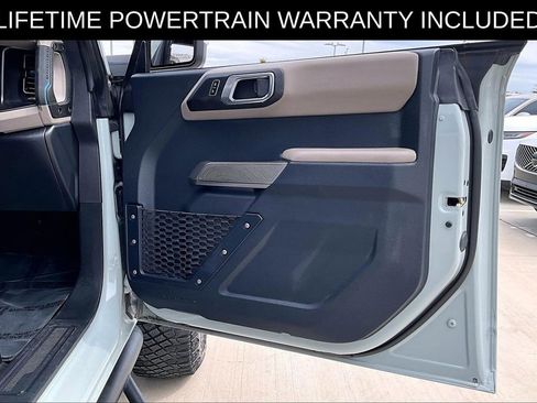 Used 2023 Ford Bronco Wildtrak AWD/4WD image 21