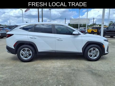 Used 2025 Hyundai Tucson SE FWD image 5