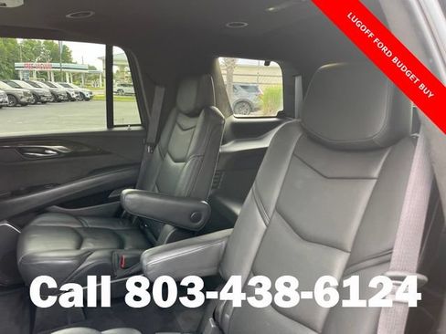 Used 2016 Cadillac Escalade Platinum AWD/4WD image 12