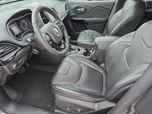 Certified 2023 Jeep Cherokee Altitude Lux w/ Lux Elite Package AWD/4WD image 14