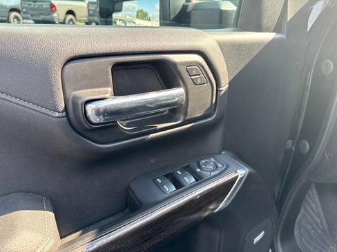Used 2021 Chevrolet Silverado 1500 LT Trail Boss w/ Convenience Package II AWD/4WD image 14