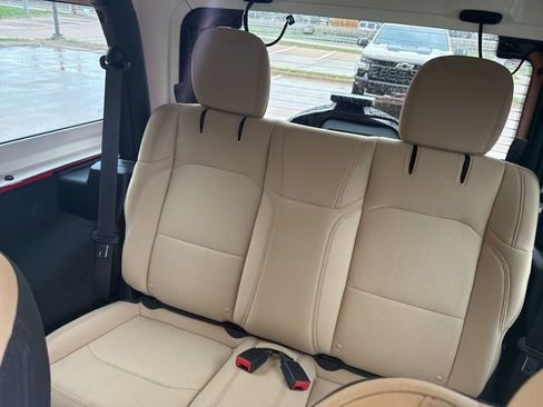 Used 2023 Jeep Wrangler Willys image 20