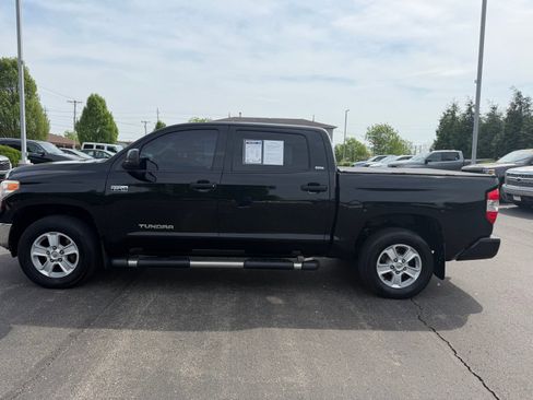 Used 2016 Toyota Tundra SR5 w/ SR5 Upgrade Package image 2