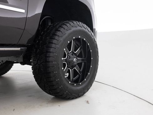 Used 2016 GMC Yukon XL Denali w/ Open Road Package image 18