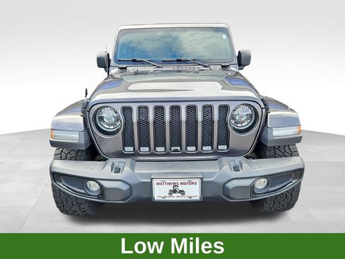 Used 2022 Jeep Wrangler Unlimited Sahara AWD/4WD image 2