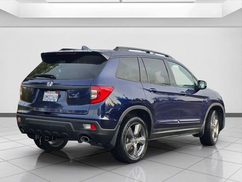 Certified 2019 Honda Passport Touring image 5