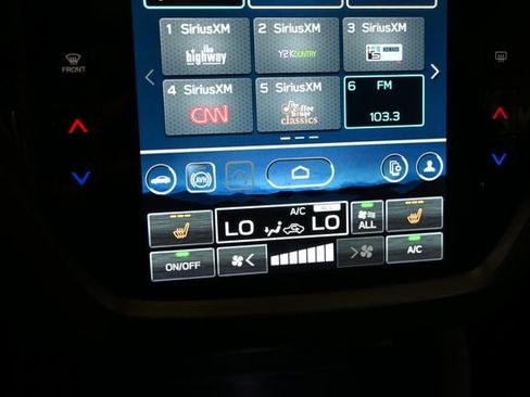 Used 2025 Subaru Forester Limited AWD/4WD image 34