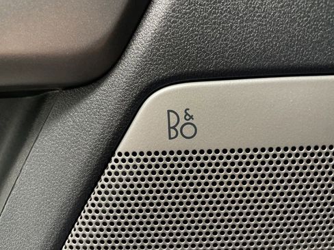 Used 2024 Ford F250 Lariat w/ Sport Appearance Package image 34