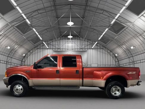 Used 1999 Ford F350 4x4 Crew Cab DRW Super Duty image 2