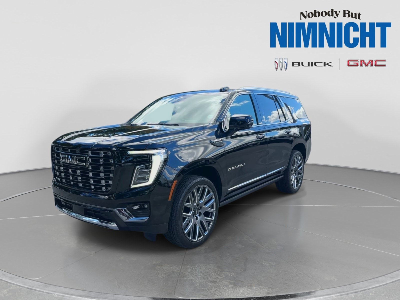Certified 2025 GMC Yukon Denali Ultimate AWD/4WD image 4
