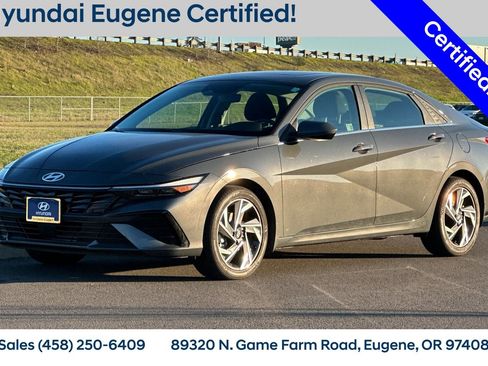 Used 2025 Hyundai Elantra SEL image 10