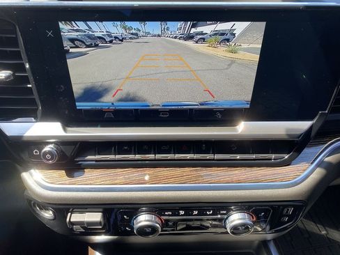 Used 2024 GMC Sierra 1500 Elevation w/ Preferred Package image 15