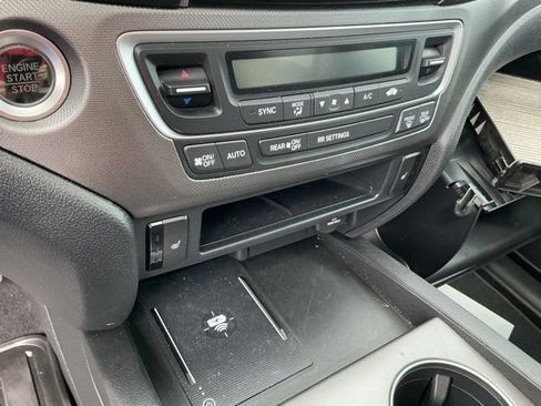 Used 2025 Honda Ridgeline RTL image 25