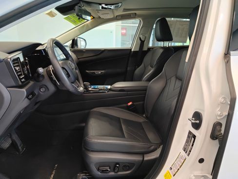 Used 2022 Lexus NX 350h AWD w/ Vision Package image 13