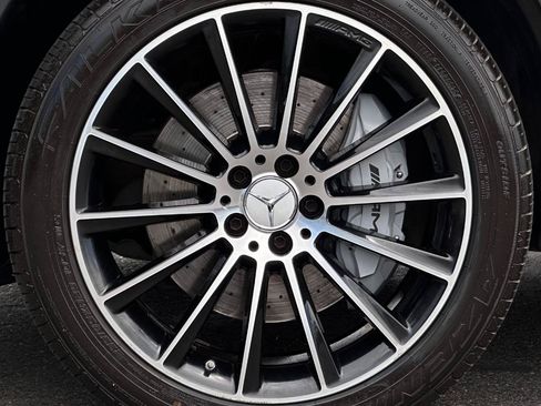 Used 2018 Mercedes-Benz GLC 43 AMG 4MATIC image 19