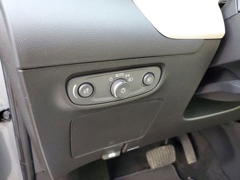 Used 2023 Buick Encore GX Preferred w/ Cold Weather Comfort Package image 9