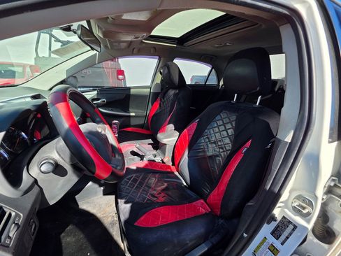 Used 2013 Toyota Corolla S w/ Premium Pkg FWD image 11