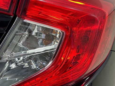 Used 2020 Honda Civic Sport image 32