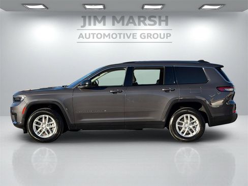 Used 2023 Jeep Grand Cherokee L Laredo image 2