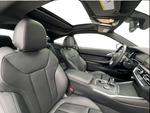 Used 2022 BMW 430i Coupe w/ Convenience Package RWD image 26