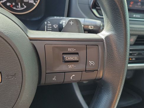 Certified 2023 Nissan Rogue S FWD image 21