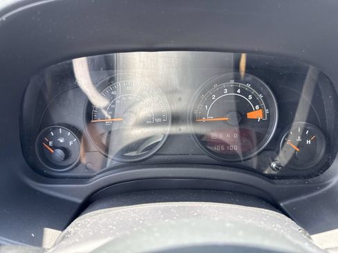 Used 2016 Jeep Compass Sport AWD/4WD image 16