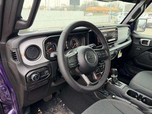 New 2026 Jeep Gladiator Willys AWD/4WD image 9