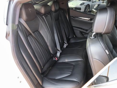 Used 2023 Maserati Ghibli Modena RWD image 34