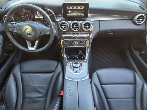 Used 2018 Mercedes-Benz C 300 Sedan image 32