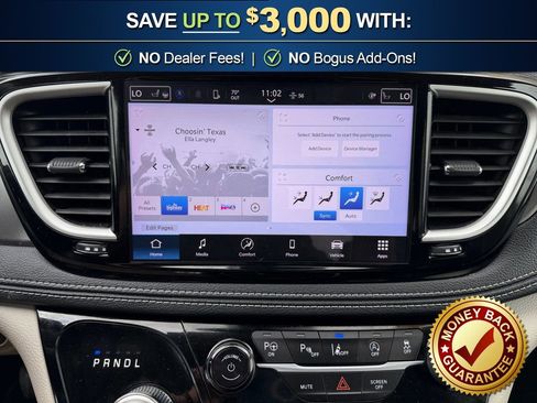 Used 2024 Chrysler Pacifica Touring-L image 26