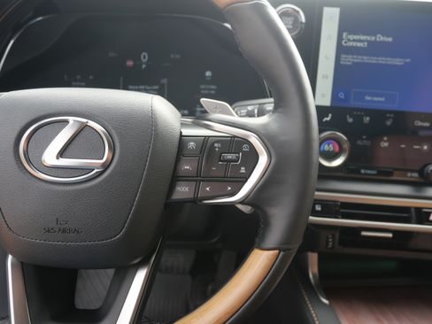 Certified 2025 Lexus RX 350 Premium Plus image 23