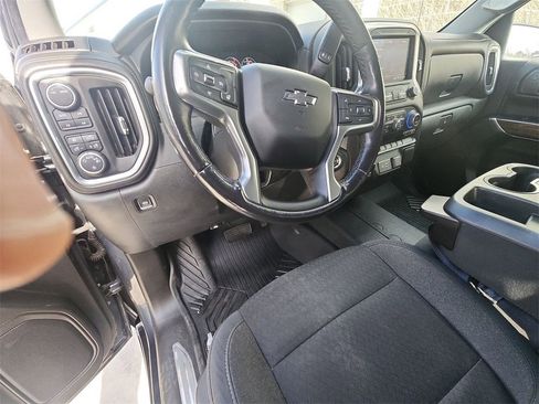 Used 2021 Chevrolet Silverado 1500 RST image 10
