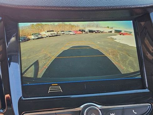 Used 2019 Chevrolet Trax LT w/ LT Convenience Package image 26