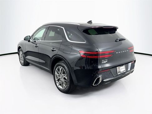 Used 2024 Genesis GV70 2.5T w/ Advanced Package AWD/4WD image 13