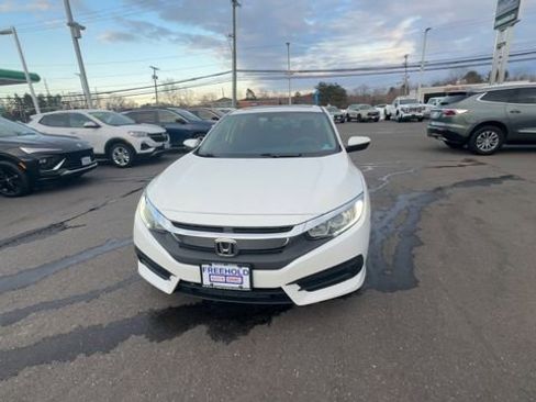 Used 2016 Honda Civic EX image 3