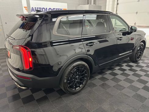Used 2022 Kia Telluride EX w/ EX Premium Package AWD/4WD image 11