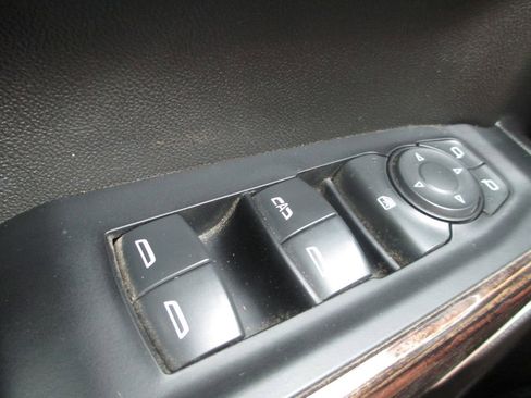 Used 2022 GMC Sierra 1500 Elevation AWD/4WD image 25