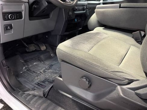 Used 2023 Ford F150 XLT AWD/4WD image 10