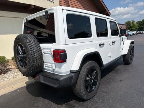Certified 2021 Jeep Wrangler Unlimited Sahara AWD/4WD image 11