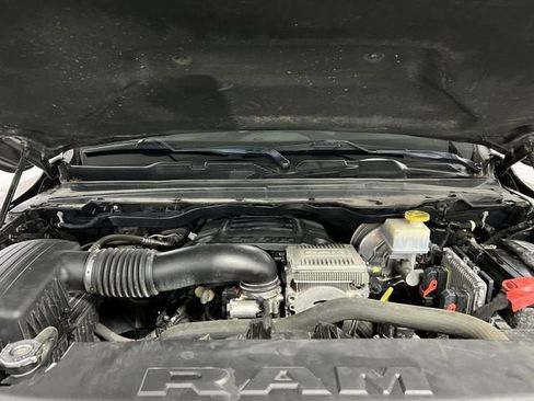 Used 2020 RAM 1500 Big Horn AWD/4WD image 30