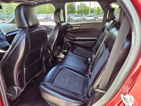Used 2024 Ford Edge ST-Line AWD/4WD image 10